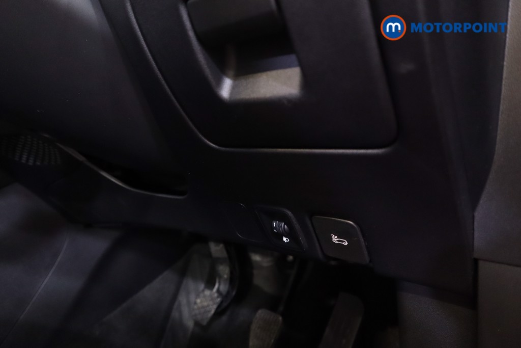 Mg Motor Uk HS Trophy Manual Petrol SUV - Stock Number (1578644) - 4th supplementary image