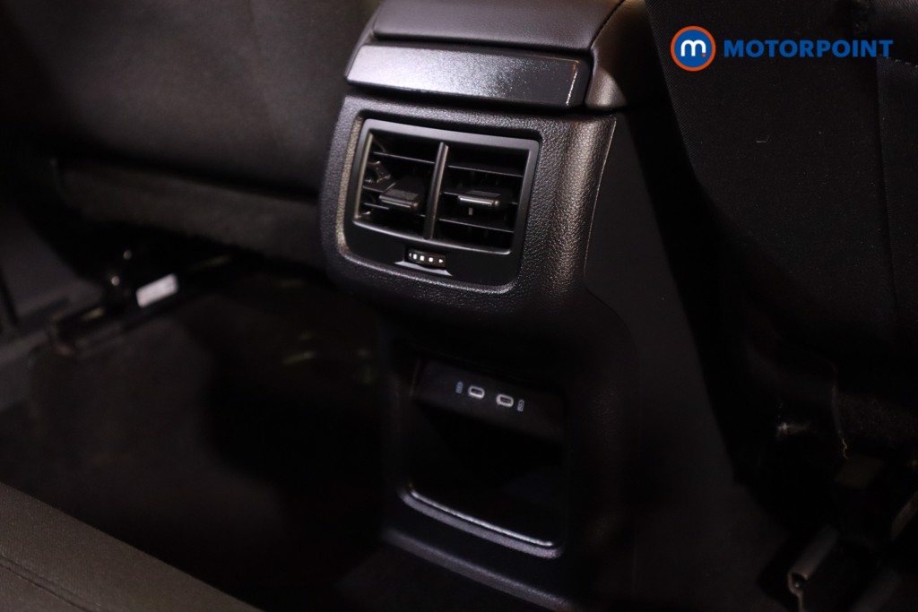 Seat Ateca Se Technology Automatic Petrol SUV - Stock Number (1578705) - 33rd supplementary image