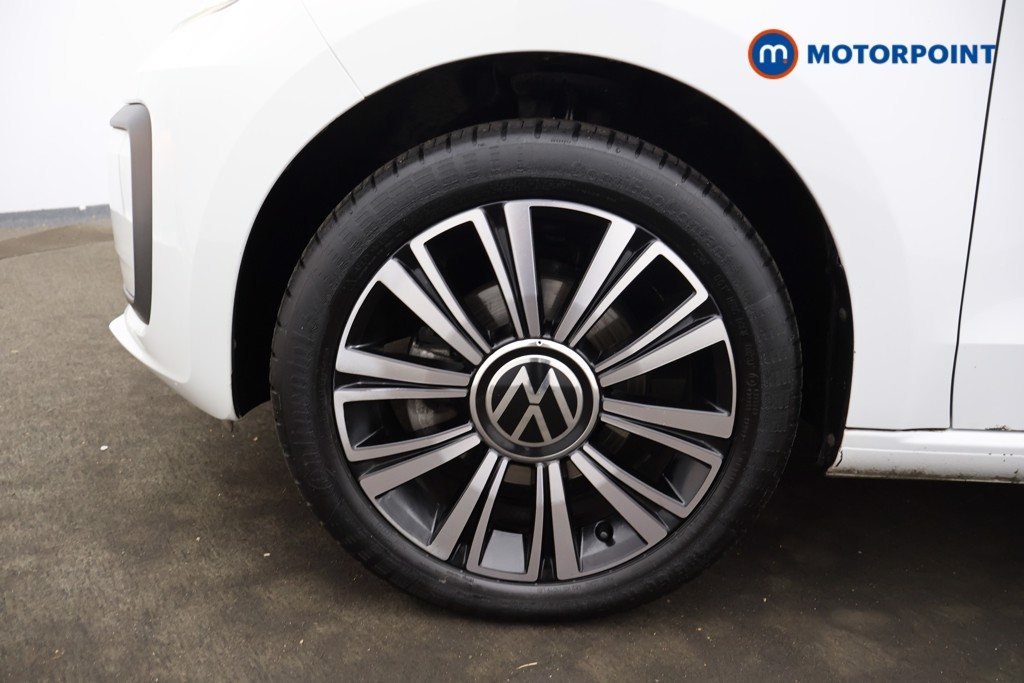 Volkswagen UP Black Edition Manual Petrol Hatchback - Stock Number (1578726) - 16th supplementary image