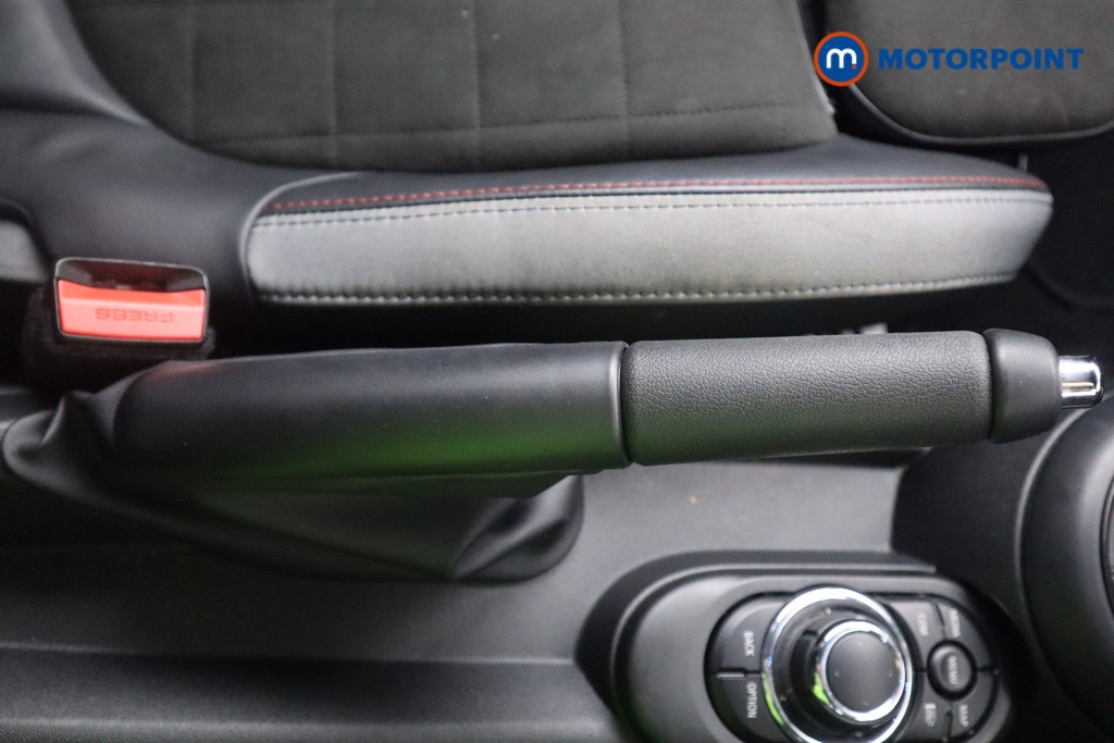 Mini Hatchback Cooper Sport Automatic Petrol Hatchback - Stock Number (1578871) - 5th supplementary image