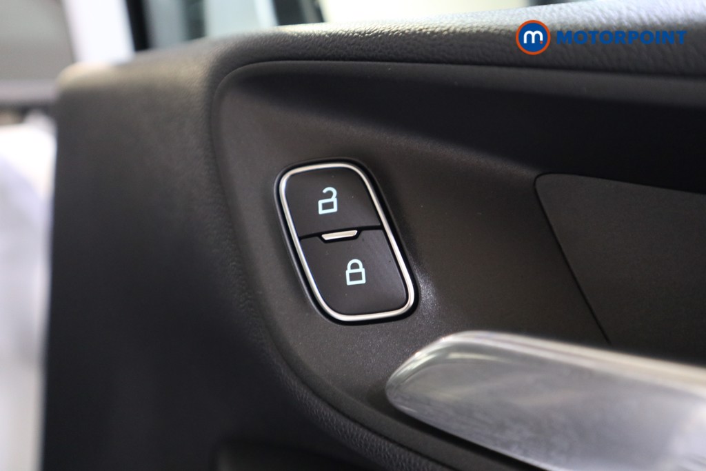 Ford Fiesta St-3 Manual Petrol Hatchback - Stock Number (1579066) - 12th supplementary image