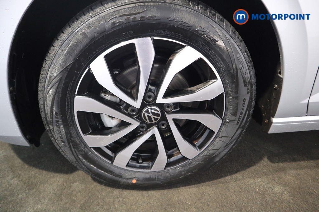 Volkswagen Polo Active Manual Petrol Hatchback - Stock Number (1579101) - 17th supplementary image