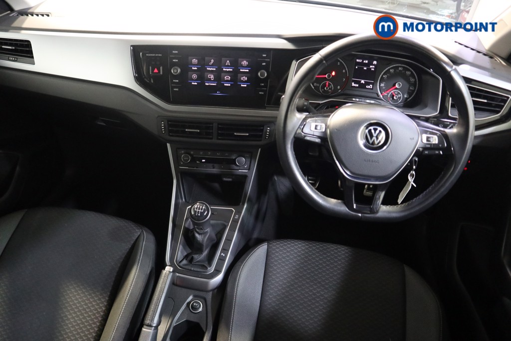 Volkswagen Polo Active Manual Petrol Hatchback - Stock Number (1579101) - 1st supplementary image
