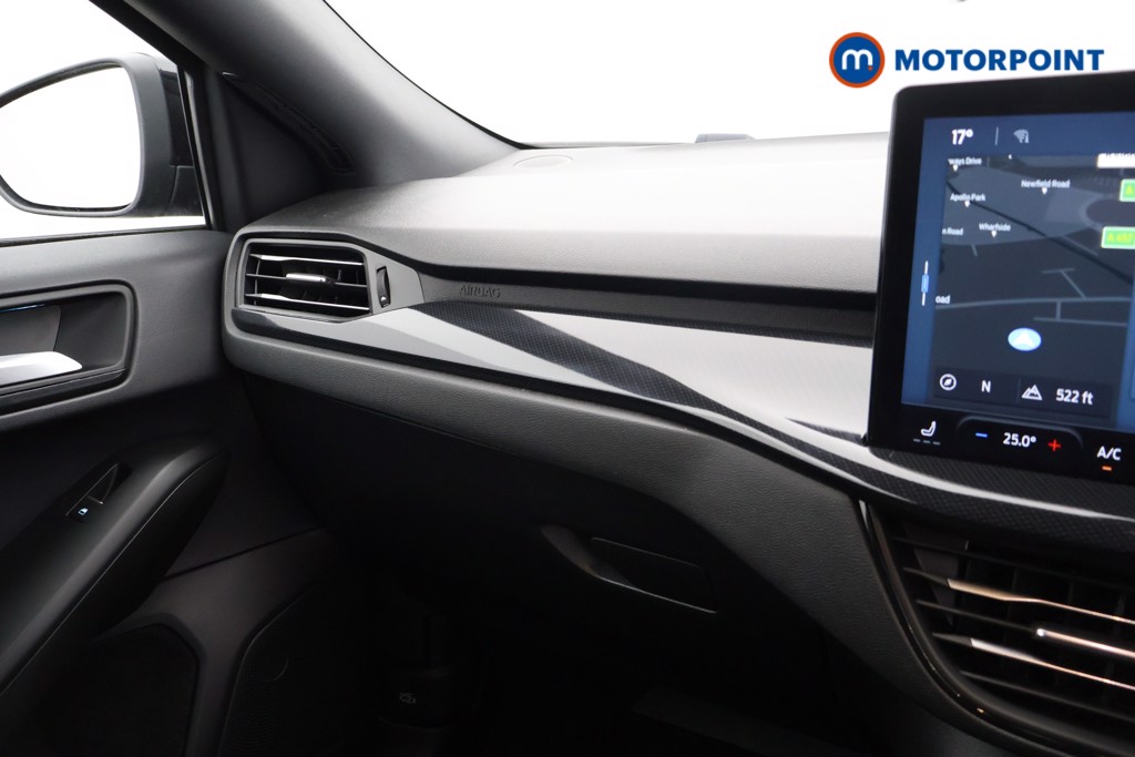 Ford Focus St-Line Vignale Automatic Petrol-Electric Hybrid Estate - Stock Number (1579126) - 7th supplementary image