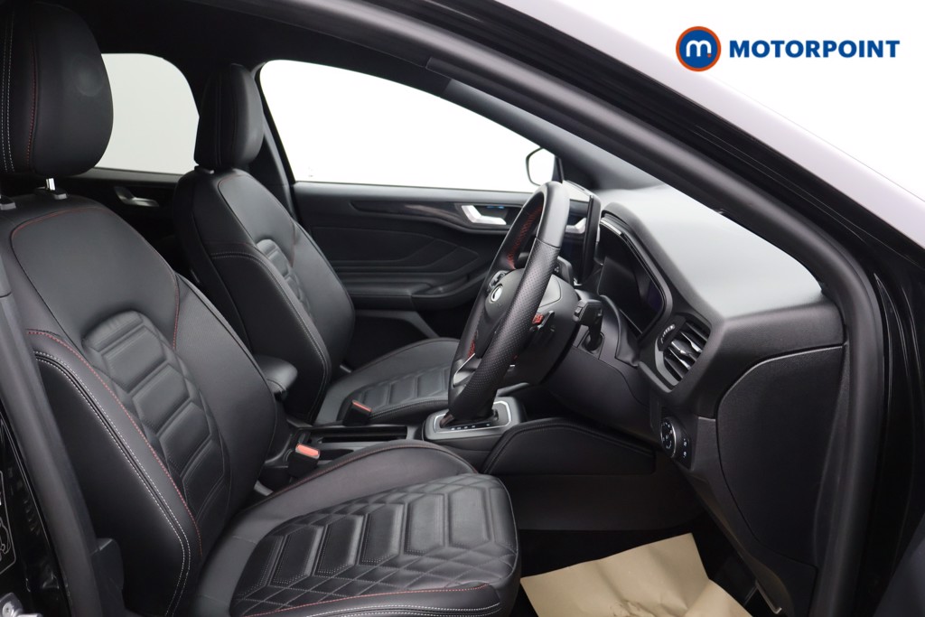 Ford Focus St-Line Vignale Automatic Petrol-Electric Hybrid Estate - Stock Number (1579126) - 11th supplementary image