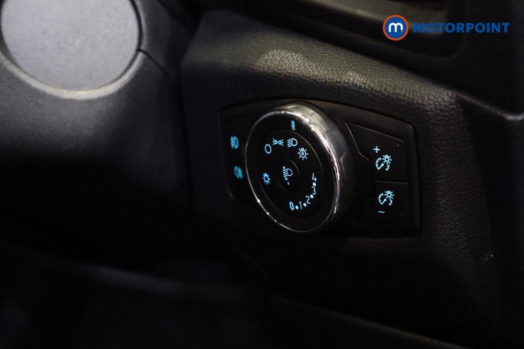 Ford Ecosport Titanium Automatic Petrol SUV - Stock Number (1579212) - 4th supplementary image