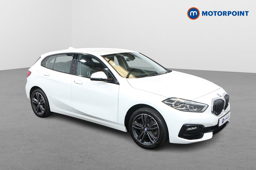 BMW 1 Series Sport Manual Petrol Hatchback - Stock Number (1579241) - Drivers side front corner