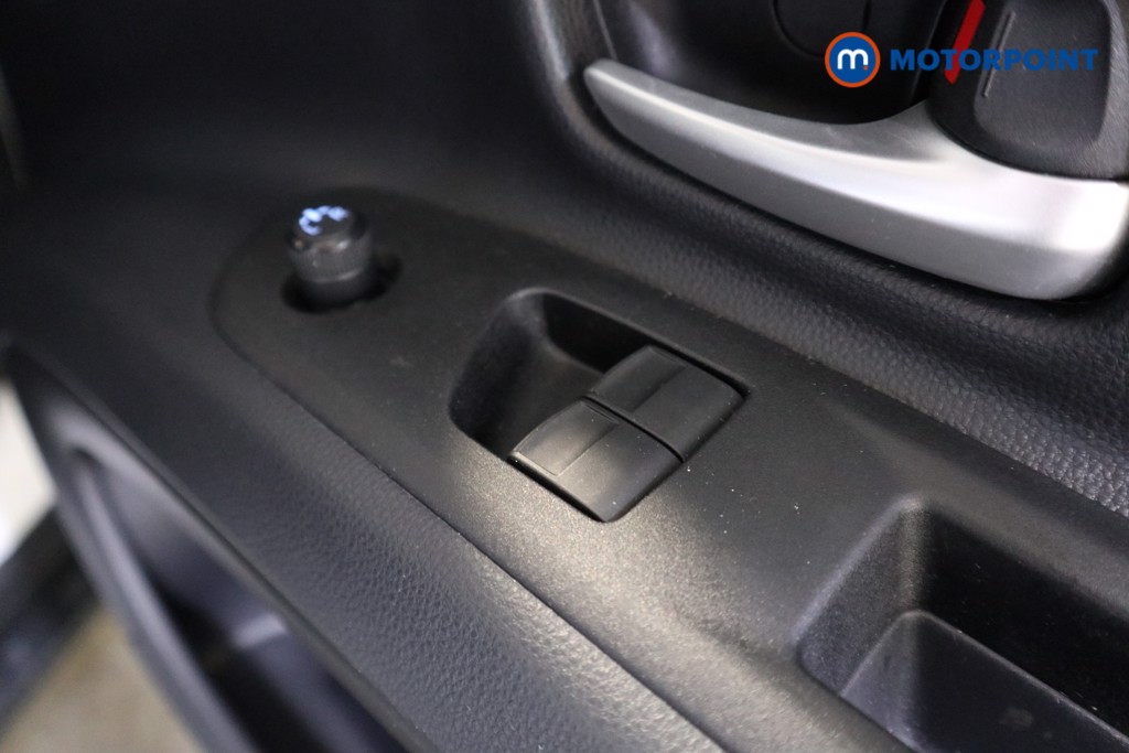 Toyota Aygo X Pure Manual Petrol Hatchback - Stock Number (1579379) - 10th supplementary image