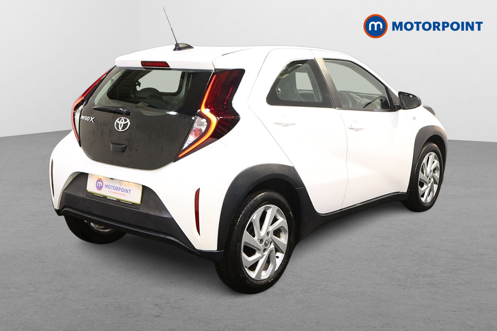 Toyota Aygo X Pure Manual Petrol Hatchback - Stock Number (1579379) - Drivers side rear corner