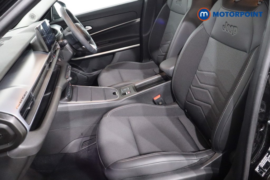 Jeep Avenger Summit Automatic Electric SUV - Stock Number (1579715) - 4th supplementary image