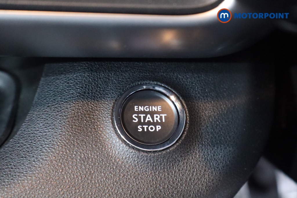 Jeep Avenger Summit Automatic Electric SUV - Stock Number (1579715) - 13th supplementary image