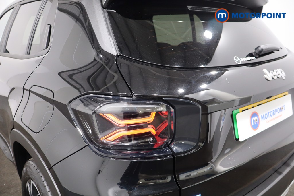 Jeep Avenger Summit Automatic Electric SUV - Stock Number (1579715) - 32nd supplementary image
