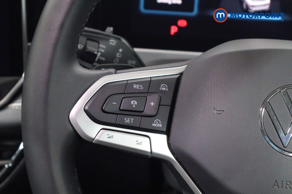 Volkswagen Passat Life Automatic Petrol Plug-In Hybrid Estate - Stock Number (1579893) - 7th supplementary image