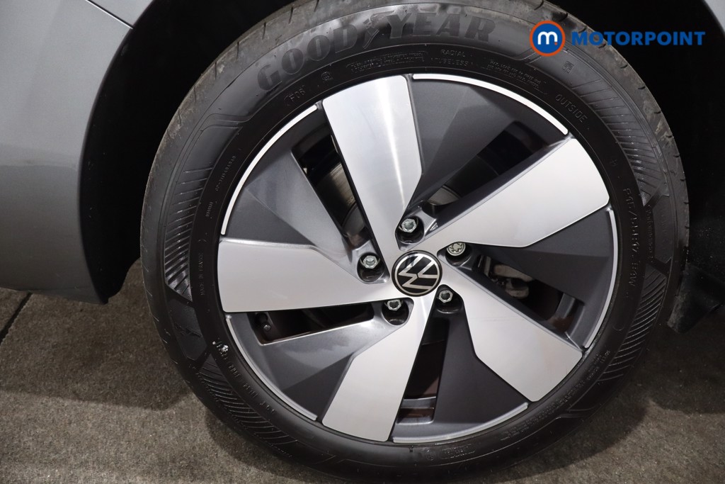 Volkswagen Passat Life Automatic Petrol Plug-In Hybrid Estate - Stock Number (1579893) - 9th supplementary image