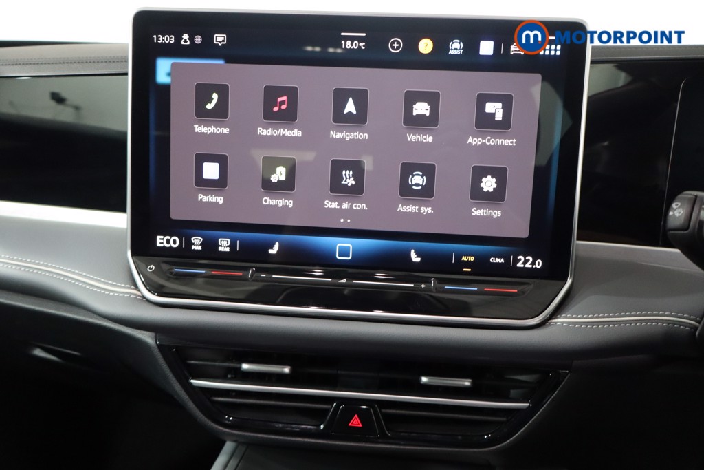 Volkswagen Passat Life Automatic Petrol Plug-In Hybrid Estate - Stock Number (1579893) - 17th supplementary image