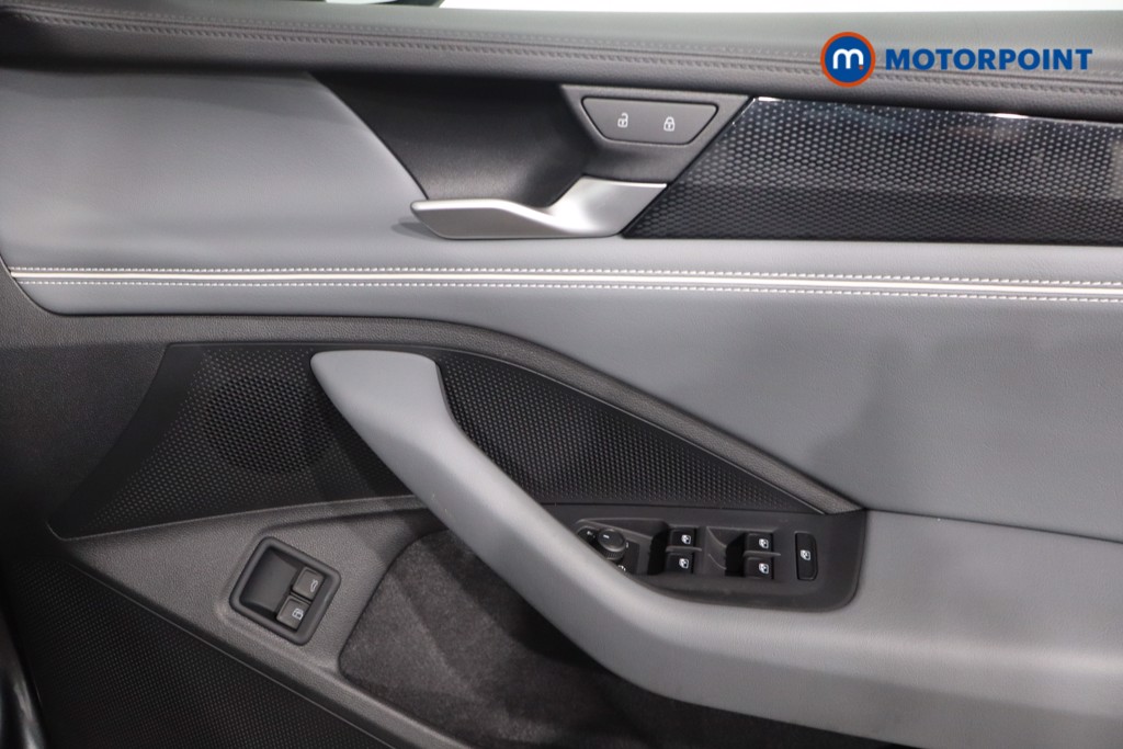 Volkswagen Passat Life Automatic Petrol Plug-In Hybrid Estate - Stock Number (1579893) - 22nd supplementary image