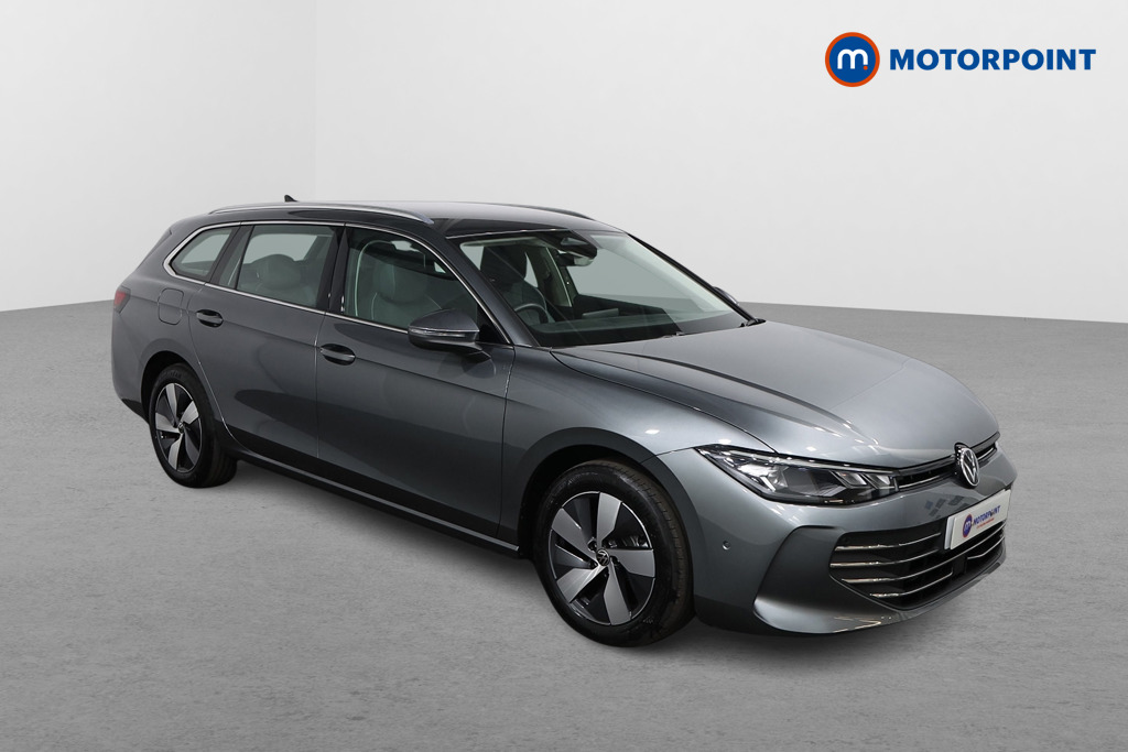 Volkswagen Passat Life Automatic Petrol Plug-In Hybrid Estate - Stock Number (1579893) - Drivers side front corner