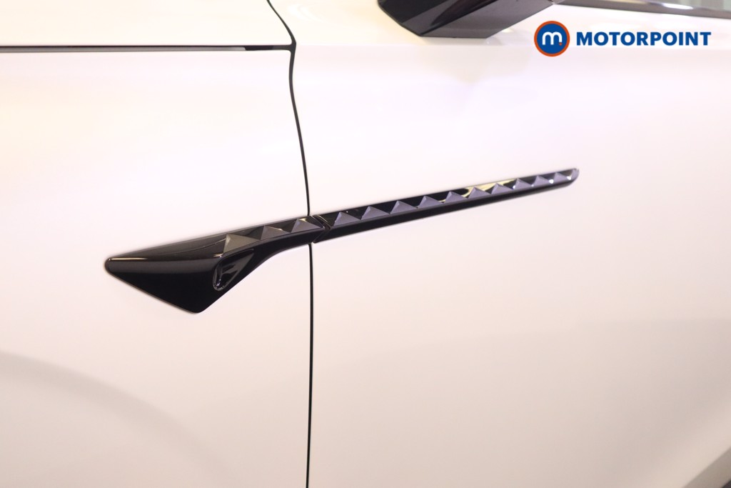 Mg Motor Uk HS Trophy Automatic Petrol SUV - Stock Number (1579912) - 39th supplementary image