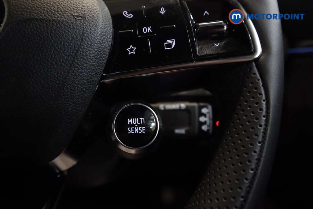 Renault Megane E-Tech Iconic Automatic Electric Hatchback - Stock Number (1579979) - 11th supplementary image