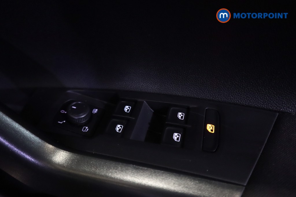 Volkswagen Taigo Life Manual Petrol SUV - Stock Number (1580316) - 3rd supplementary image