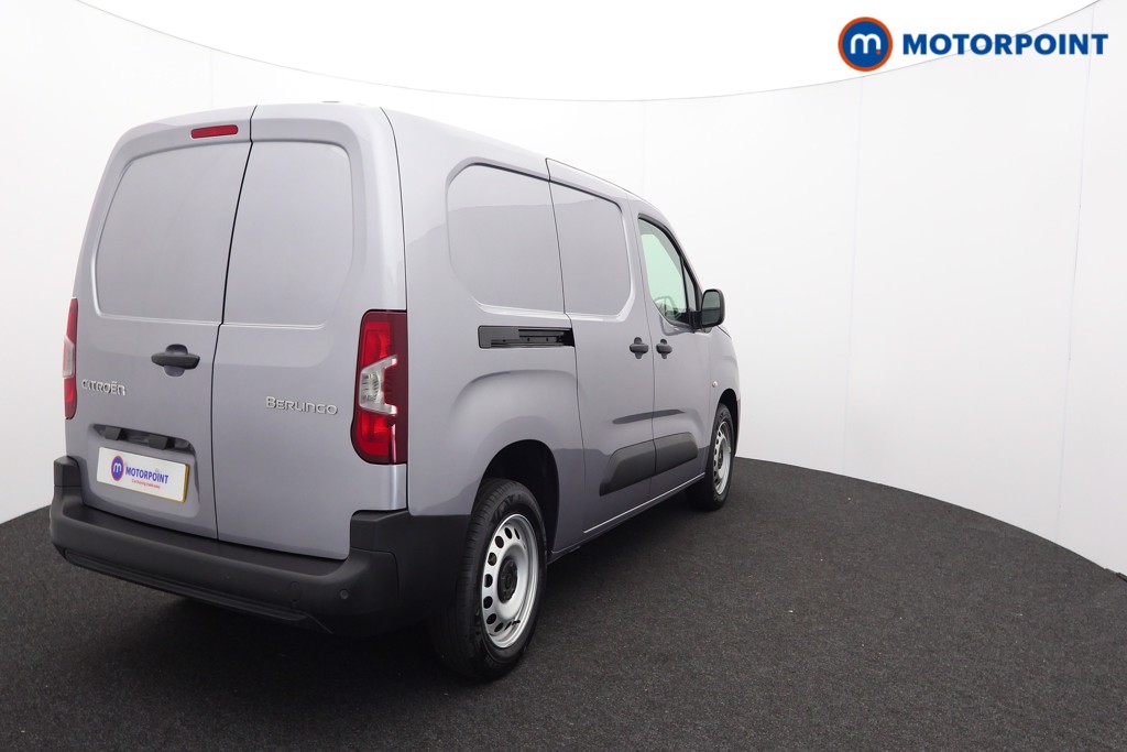 Citroen Berlingo Enterprise Manual Diesel Crew Bus - Stock Number (1580331) - Drivers side rear corner