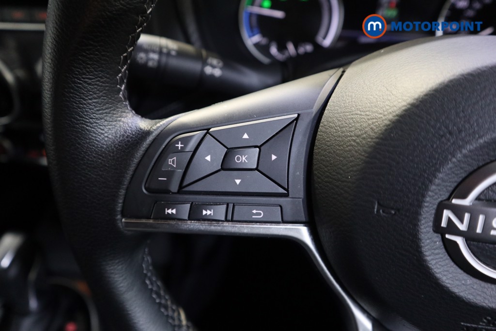 Nissan Juke N-Connecta Automatic Petrol-Electric Hybrid SUV - Stock Number (1553229) - 3rd supplementary image