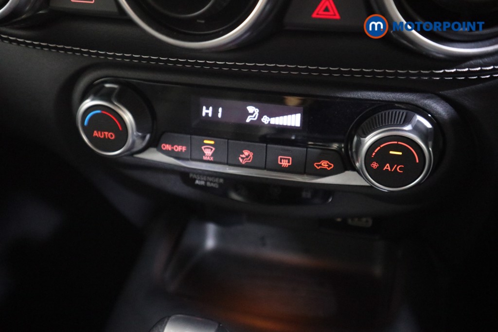 Nissan Juke N-Connecta Automatic Petrol-Electric Hybrid SUV - Stock Number (1553229) - 7th supplementary image