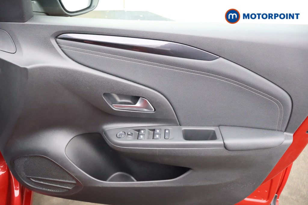 Vauxhall Corsa Elite Nav Automatic Petrol Hatchback - Stock Number (1564750) - 9th supplementary image