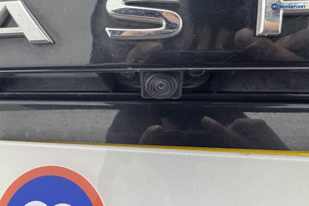 Nissan Qashqai Acenta Premium Manual Petrol SUV - Stock Number (1565777) - 19th supplementary image