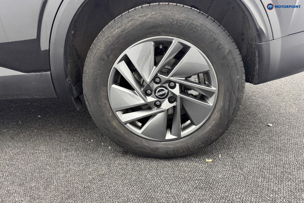 Nissan Qashqai Acenta Premium Manual Petrol SUV - Stock Number (1565777) - 26th supplementary image