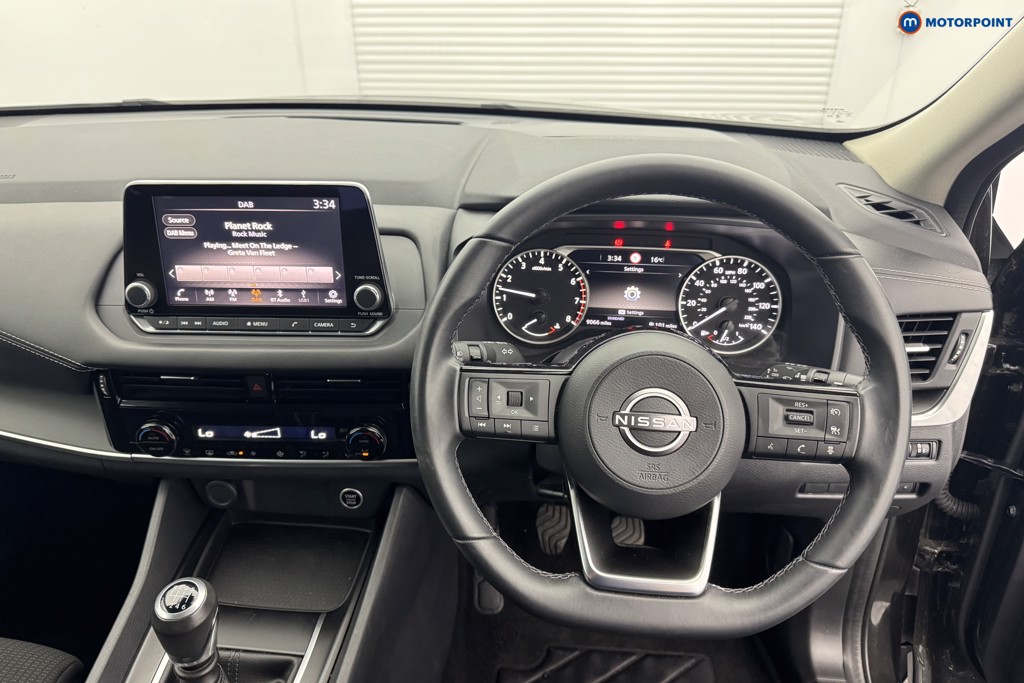 Nissan Qashqai Acenta Premium Manual Petrol SUV - Stock Number (1565777) - 1st supplementary image