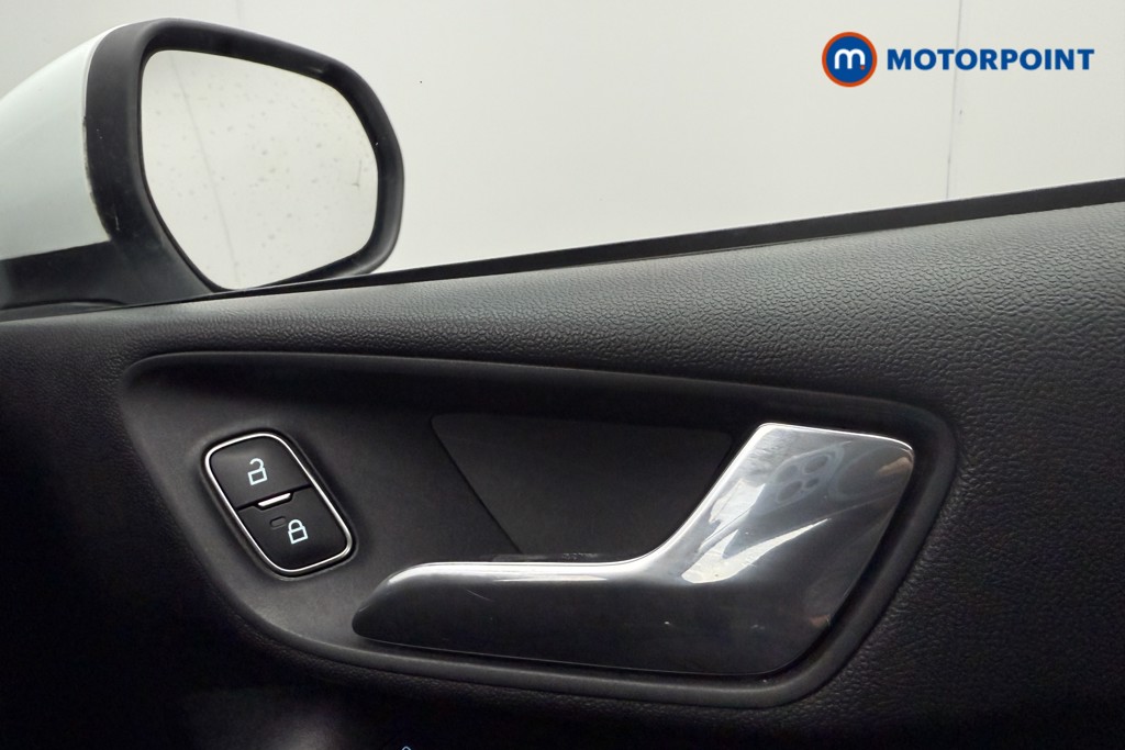 Ford Fiesta Active X Manual Petrol Hatchback - Stock Number (1568280) - 15th supplementary image