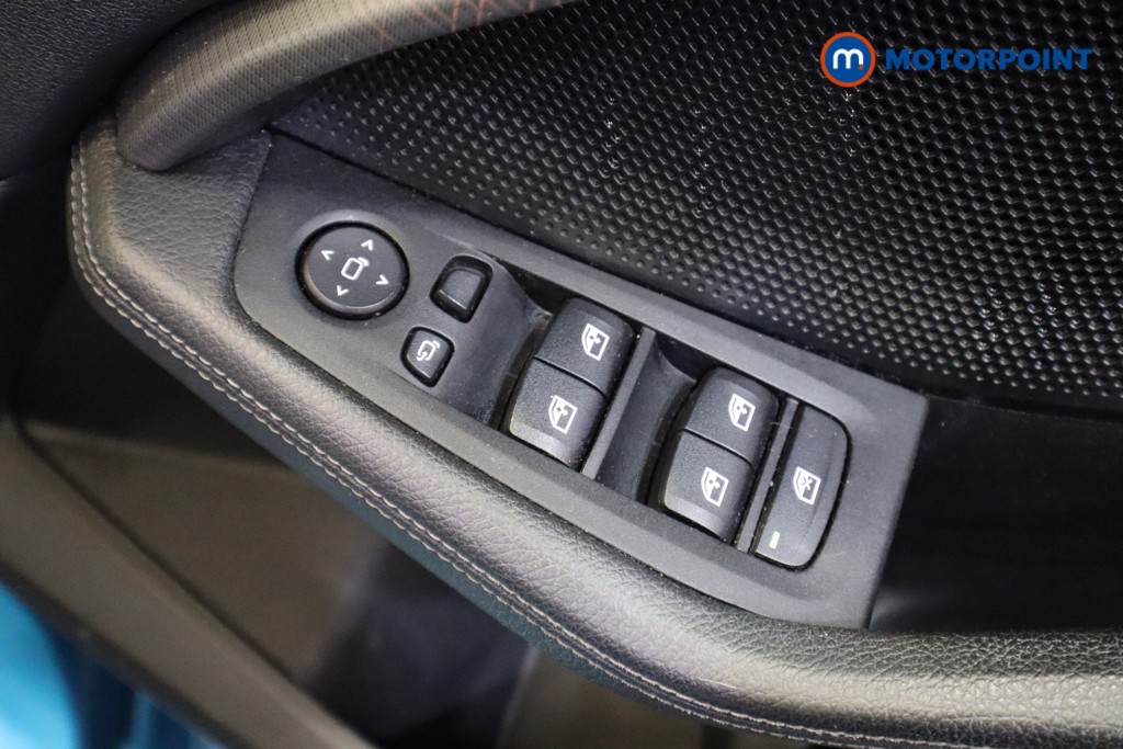 BMW 2 Series M Sport Manual Petrol Saloon - Stock Number (1568374) - 9th supplementary image