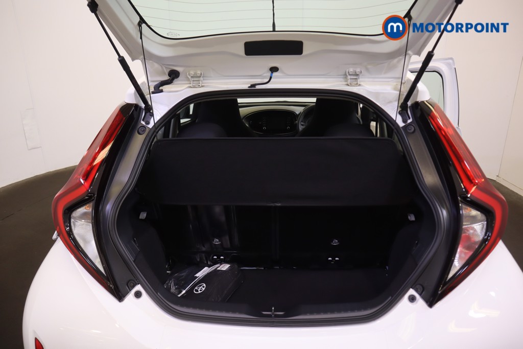 Toyota Aygo X Pure Automatic Petrol Hatchback - Stock Number (1568682) - 16th supplementary image
