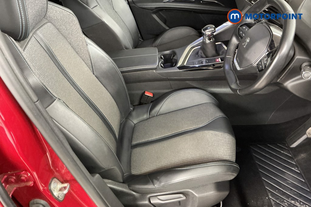 Peugeot 3008 Allure Premium Manual Diesel SUV - Stock Number (1569936) - 5th supplementary image