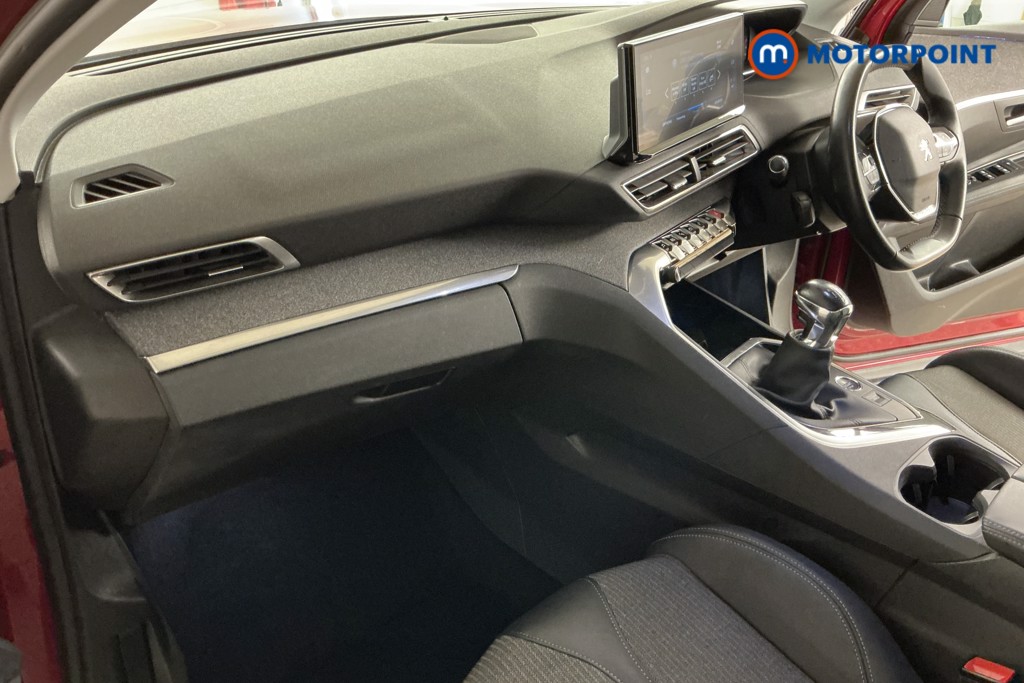 Peugeot 3008 Allure Premium Manual Diesel SUV - Stock Number (1569936) - 8th supplementary image