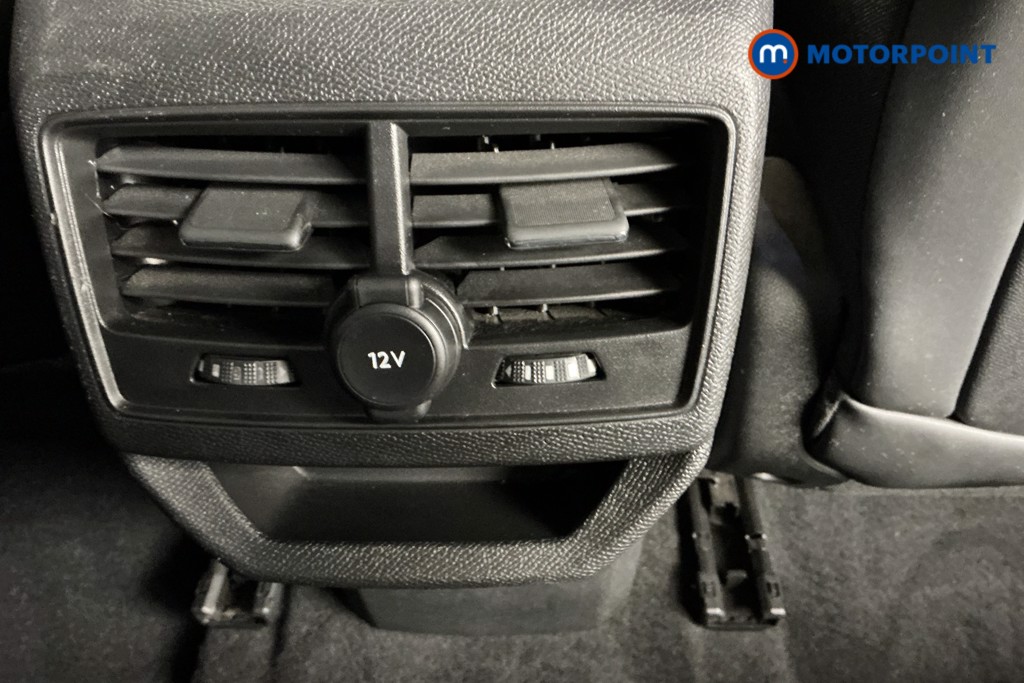 Peugeot 3008 Allure Premium Manual Diesel SUV - Stock Number (1569936) - 20th supplementary image