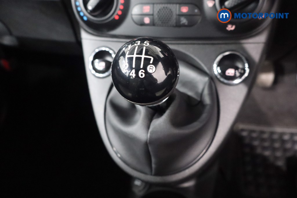 Fiat 500 Dolcevita Manual Petrol Hatchback - Stock Number (1570246) - 14th supplementary image