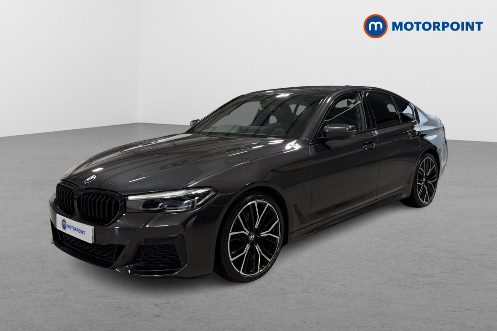 BMW 5 Series M Sport Automatic Diesel Saloon - Stock Number (1570283) - Passenger side front corner