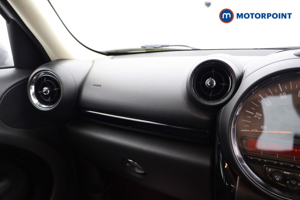 Mini Countryman ONE Manual Petrol Hatchback - Stock Number (1570476) - 5th supplementary image