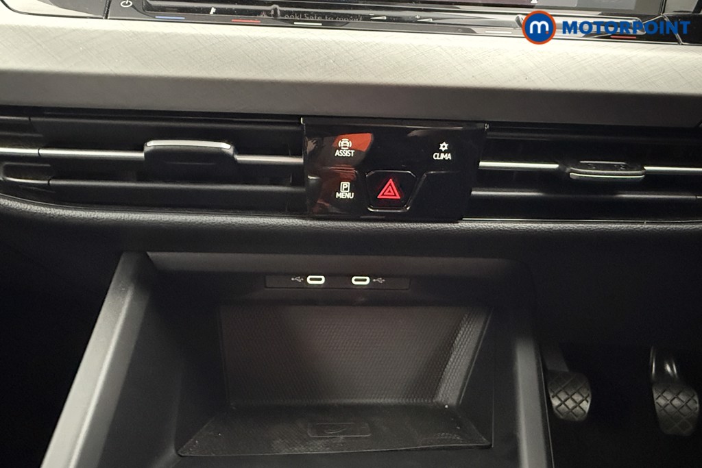 Volkswagen Golf Life Manual Petrol Hatchback - Stock Number (1570664) - 16th supplementary image