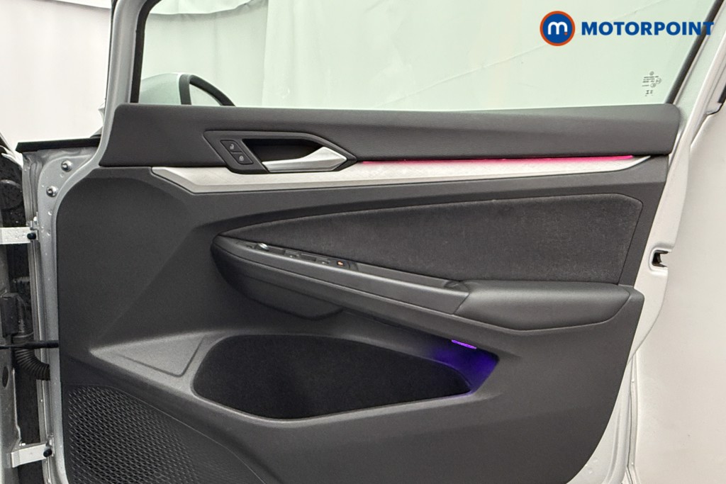 Volkswagen Golf Life Manual Petrol Hatchback - Stock Number (1570664) - 22nd supplementary image
