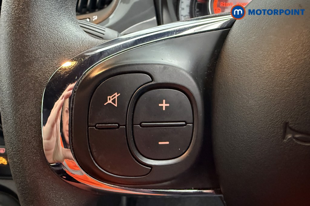 Fiat 500 POP Manual Petrol-Electric Hybrid Hatchback - Stock Number (1571583) - 3rd supplementary image