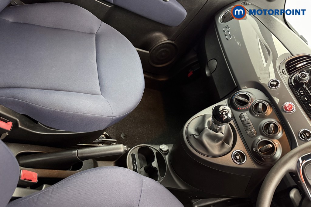 Fiat 500 POP Manual Petrol-Electric Hybrid Hatchback - Stock Number (1571583) - 10th supplementary image