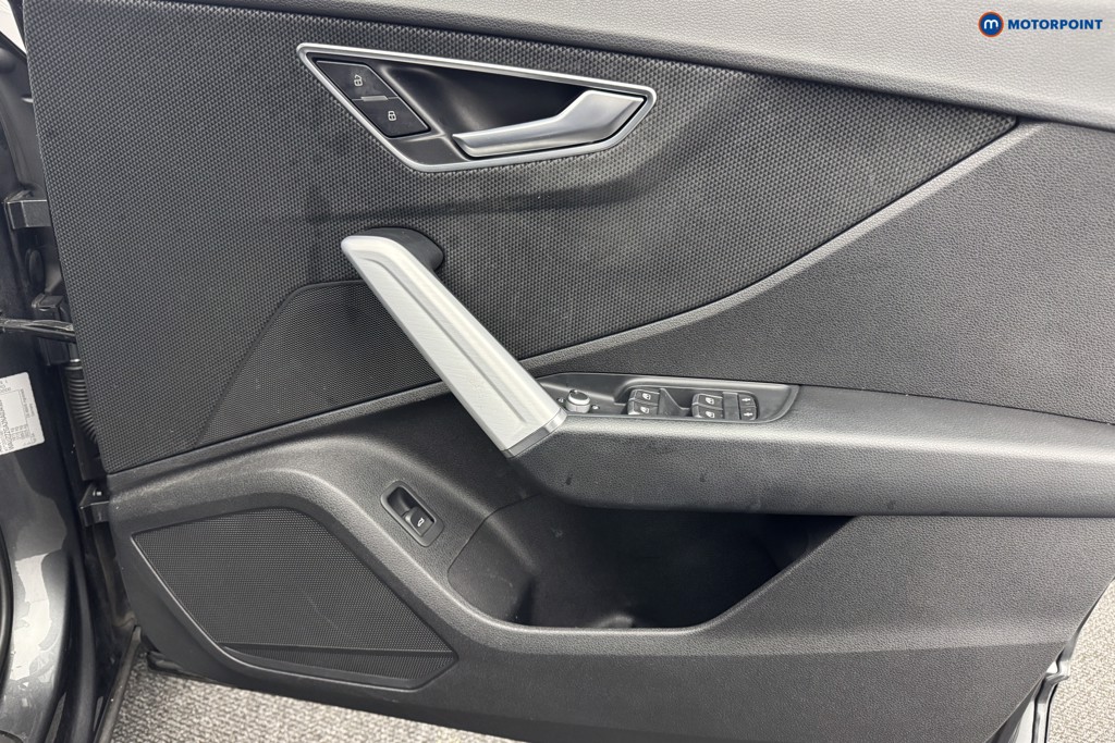 Audi Q2 S Line Manual Petrol SUV - Stock Number (1571657) - 16th supplementary image