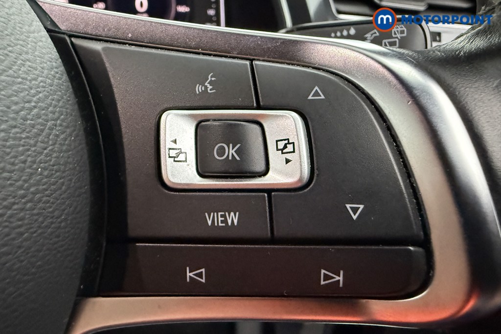 Volkswagen Tiguan Allspace R-Line Tech Automatic Petrol SUV - Stock Number (1571941) - 5th supplementary image