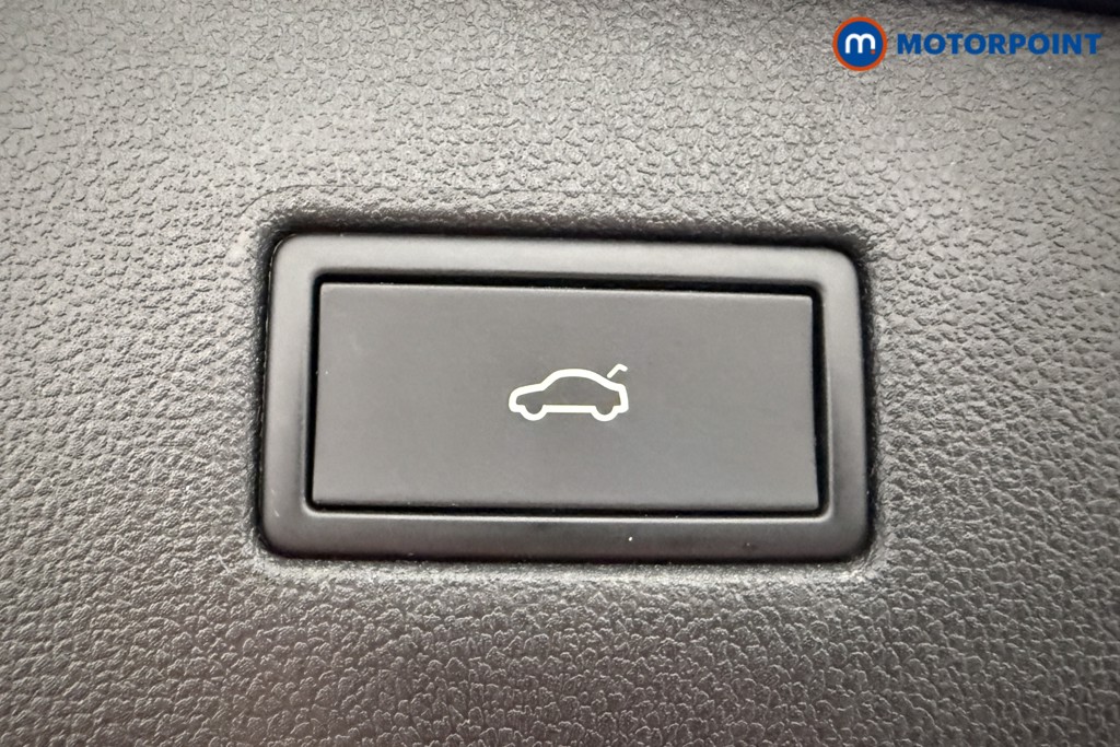Volkswagen Tiguan Allspace R-Line Tech Automatic Petrol SUV - Stock Number (1571941) - 29th supplementary image