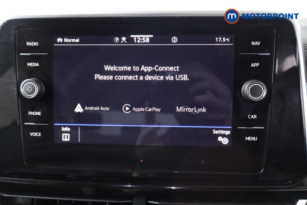 Volkswagen T-Roc R-Line Manual Petrol SUV - Stock Number (1572182) - 10th supplementary image