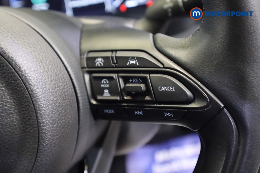 Toyota Yaris Cross Premiere Edition Automatic Petrol-Electric Hybrid Estate - Stock Number (1572397) - 11th supplementary image