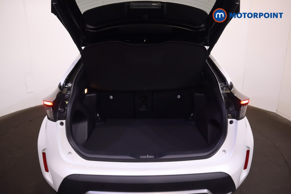 Toyota Yaris Cross Premiere Edition Automatic Petrol-Electric Hybrid Estate - Stock Number (1572397) - 15th supplementary image